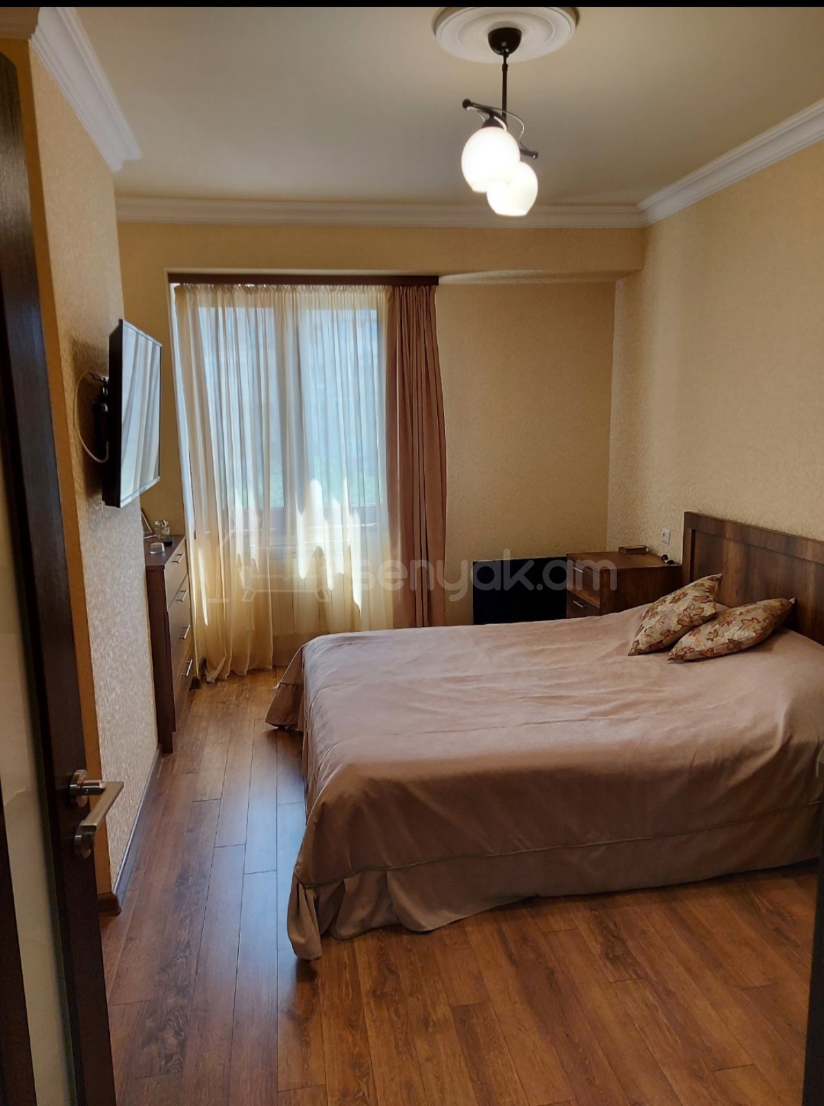 3 Սենյականոց Բնակարան, 80քմ, 3/9 հարկ, Կապիտալ Վերանորոգված, Կահավորված, Արևկող