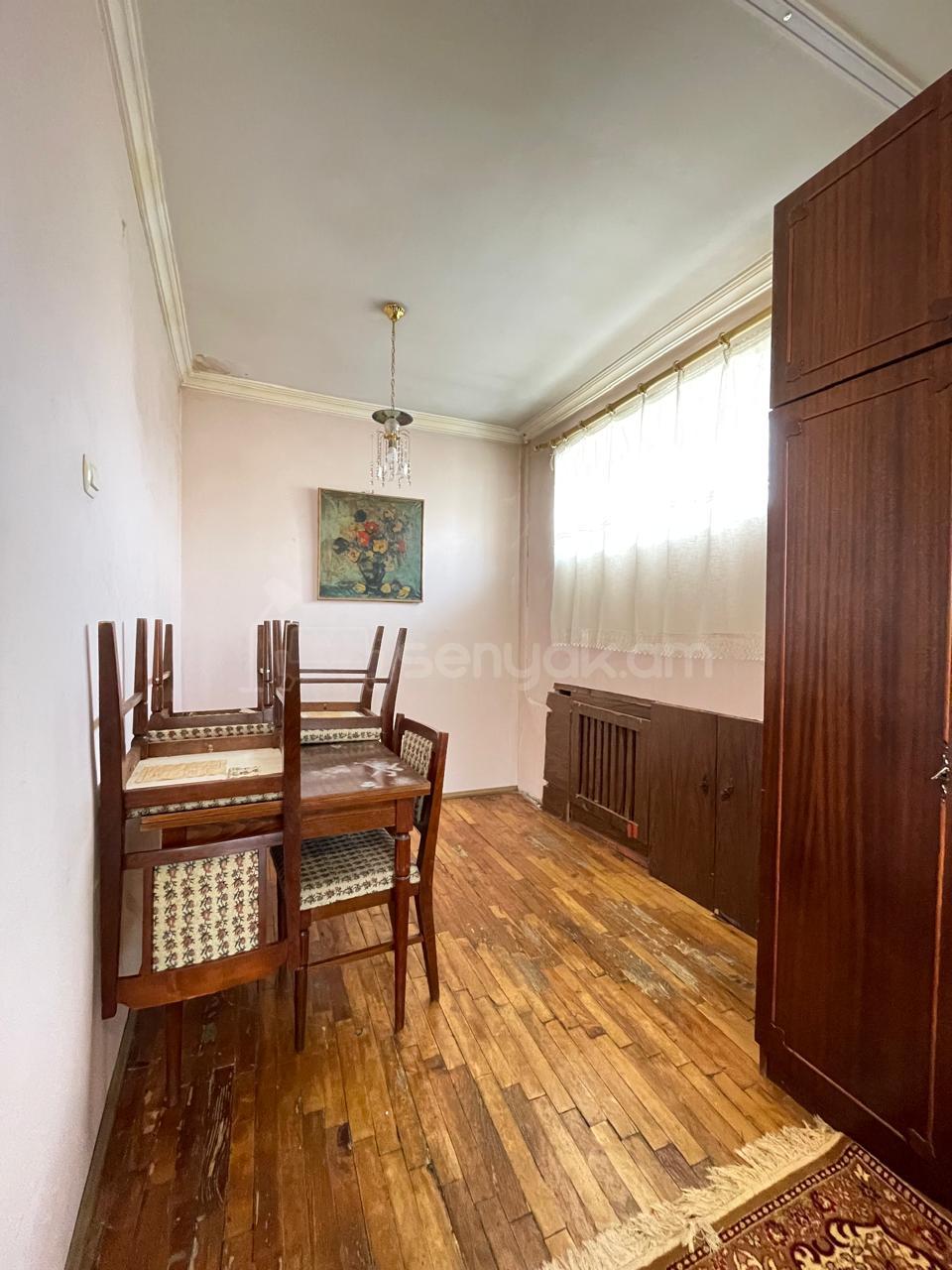 3 Սենյականոց Բնակարան Քարե Շենքում, 65քմ, 5/5 հարկ, Կոսմետիկ Վերանորոգված