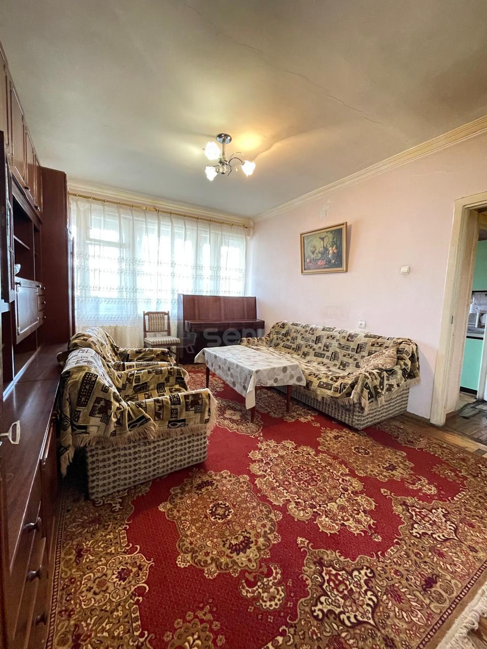 3 Սենյականոց Բնակարան Քարե Շենքում, 65քմ, 5/5 հարկ, Կոսմետիկ Վերանորոգված