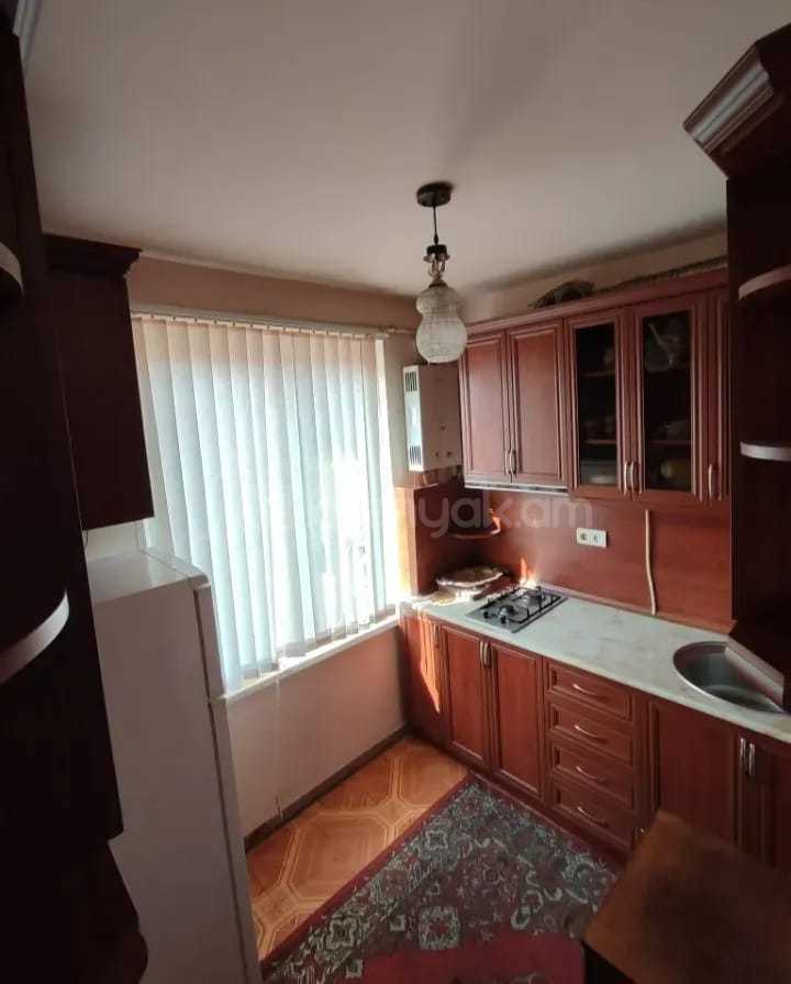 1 Սենյականոց Բնակարան, 32քմ, 3/4 հարկ, Կոսմետիկ Վերանորոգված