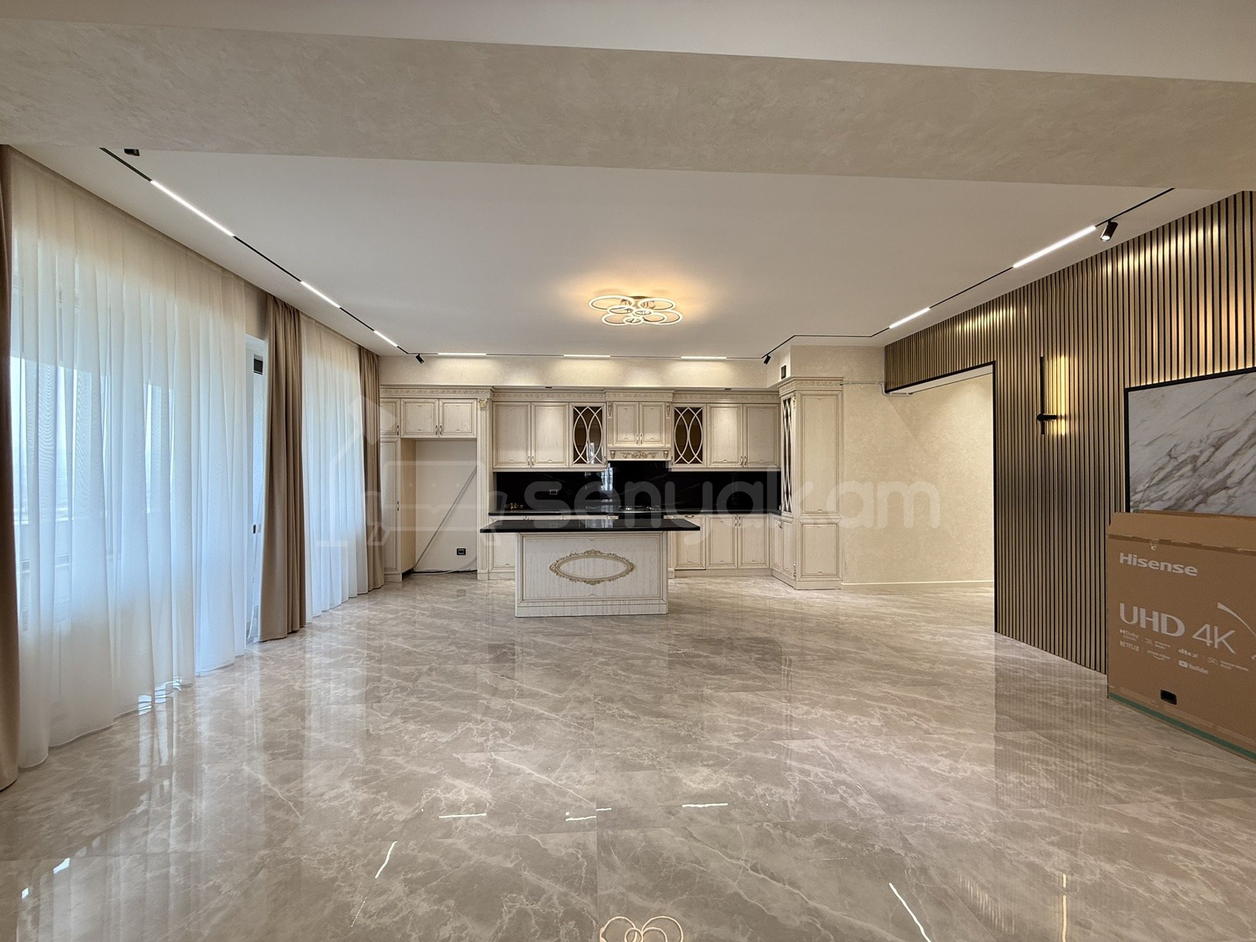 3 Սենյականոց Բնակարան Նորակառույցում, 115քմ, 10/18 հարկ, Դիզայներական Վերանորոգված