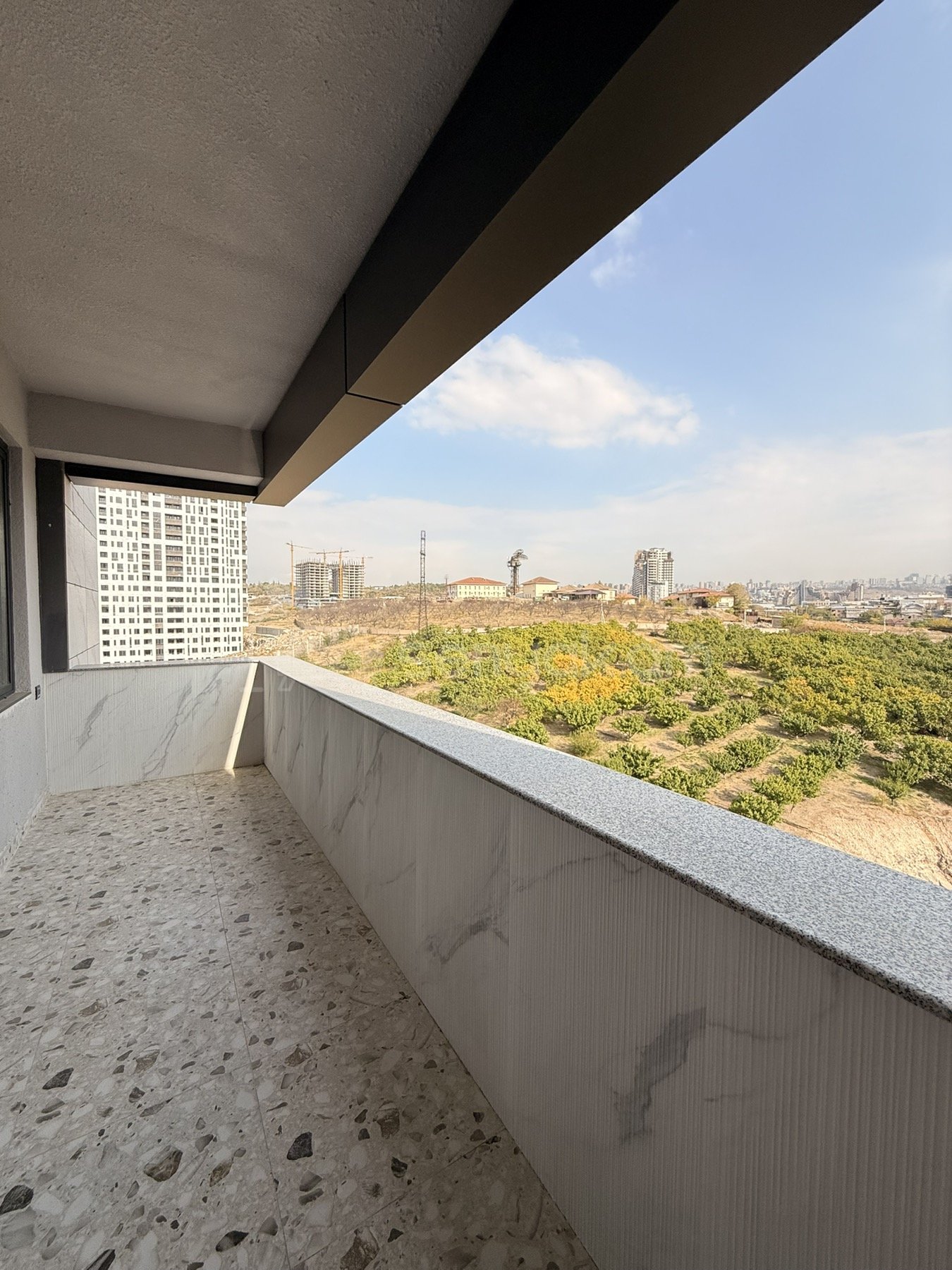 3 Սենյականոց Բնակարան Նորակառույցում, 115քմ, 10/18 հարկ, Դիզայներական Վերանորոգված