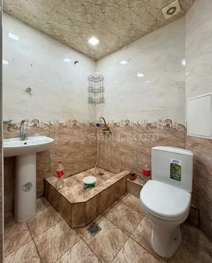 2 Սենյականոց Բնակարան Քարե Շենքում, 65քմ, 4/5 հարկ, Կապիտալ Վերանորոգված, Կահավորված