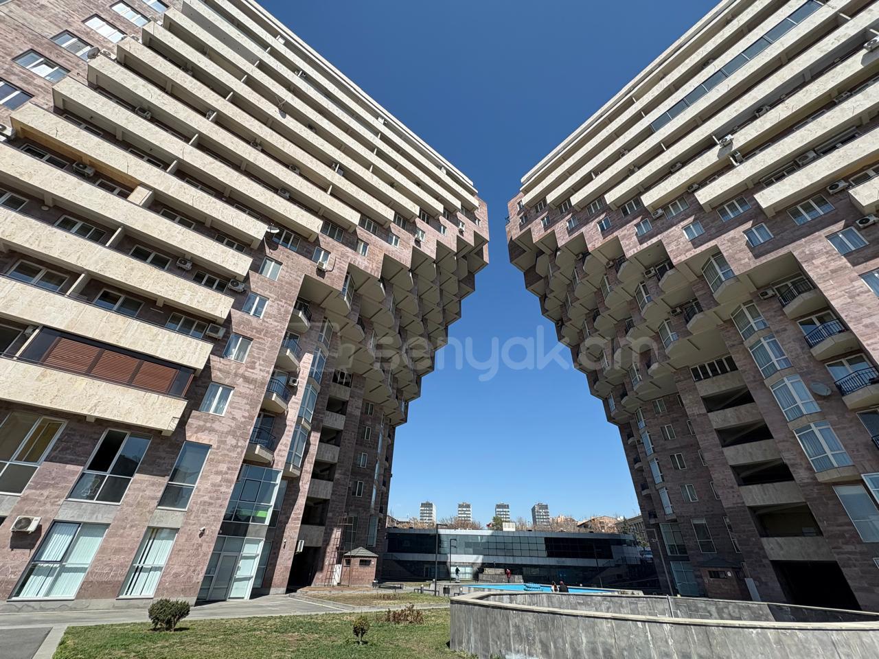 2 Սենյականոց Բնակարան Նորակառույցում, 76քմ, 12/16 հարկ, Դիզայներական Վերանորոգված