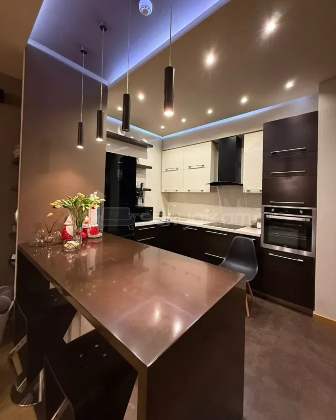 2 Սենյականոց Բնակարան Նորակառույցում, 76քմ, 12/16 հարկ, Դիզայներական Վերանորոգված