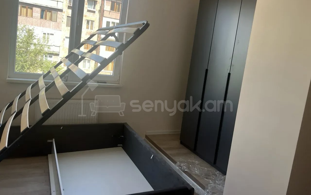 2 Սենյականոց Բնակարան, 46քմ, 5/9 հարկ, Կապիտալ Վերանորոգված, Կահավորված, Արևկող