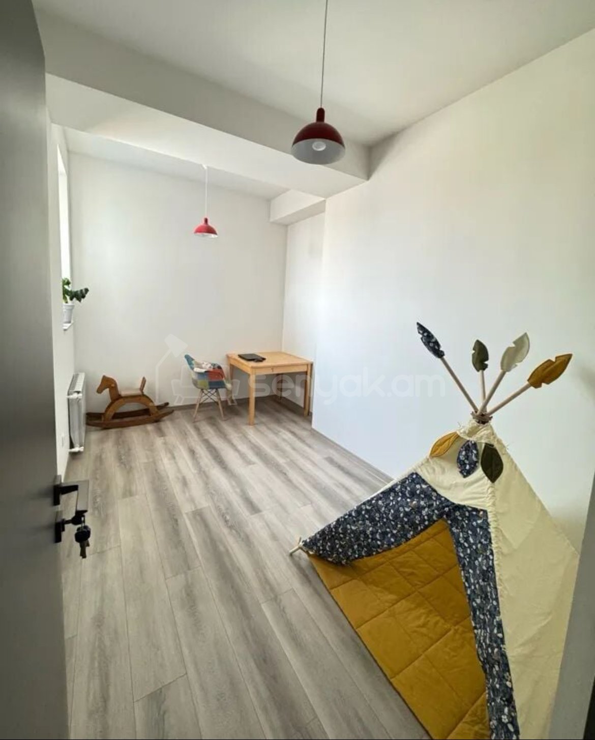 3 Սենյականոց Բնակարան Նորակառույցում, 90քմ, 12/16 հարկ, Կապիտալ Վերանորոգված