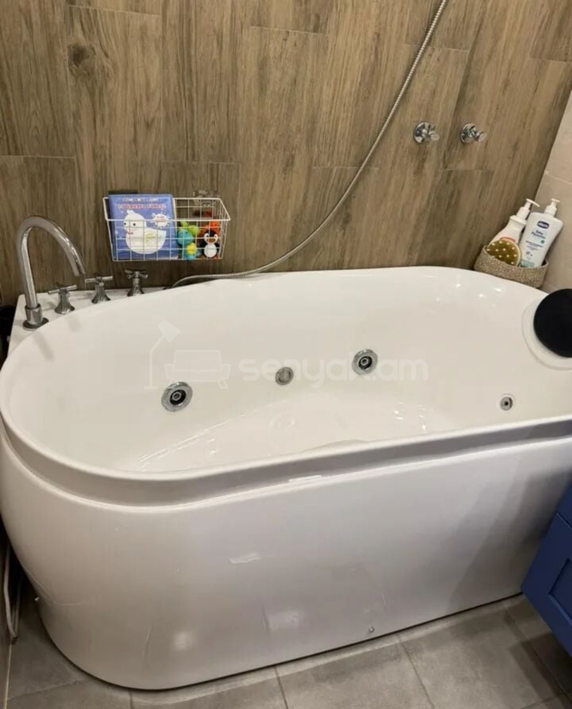 3 Սենյականոց Բնակարան Նորակառույցում, 90քմ, 12/16 հարկ, Կապիտալ Վերանորոգված