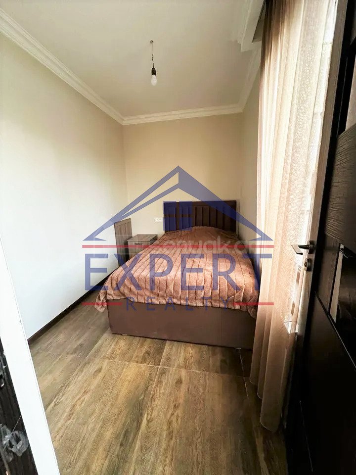 4 Սենյականոց Բնակարան Քարե Շենքում, 85քմ, 2/4 հարկ, Կապիտալ Վերանորոգված