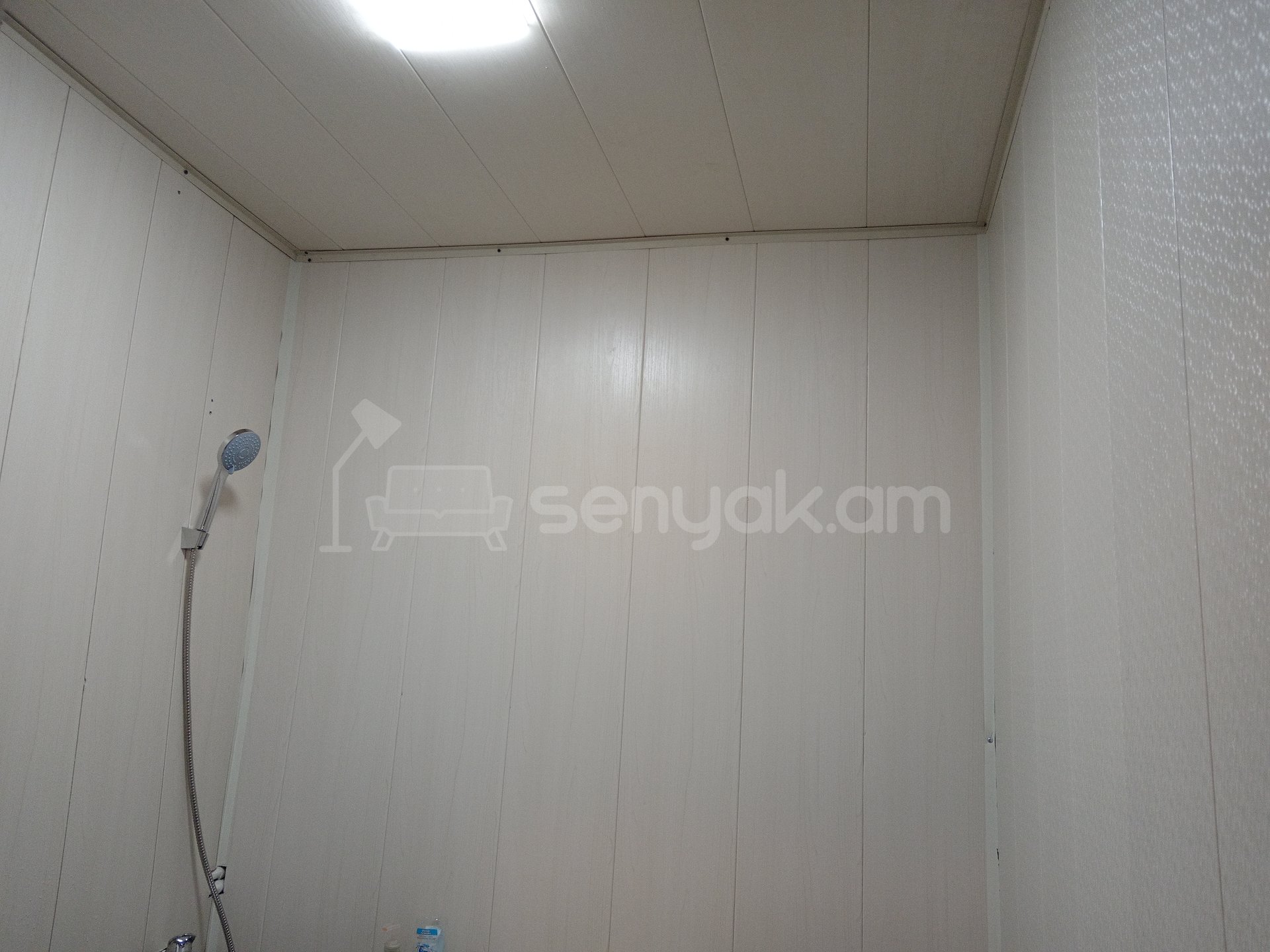 2 Սենյականոց Բնակարան Քարե Շենքում, 40քմ, 1/4 հարկ, Կապիտալ Վերանորոգված