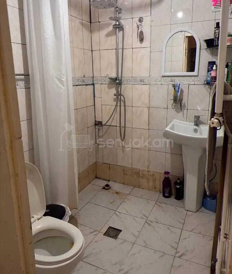 3 Սենյականոց Բնակարան, 67քմ, 1/5 հարկ, Նորմալ Վիճակում