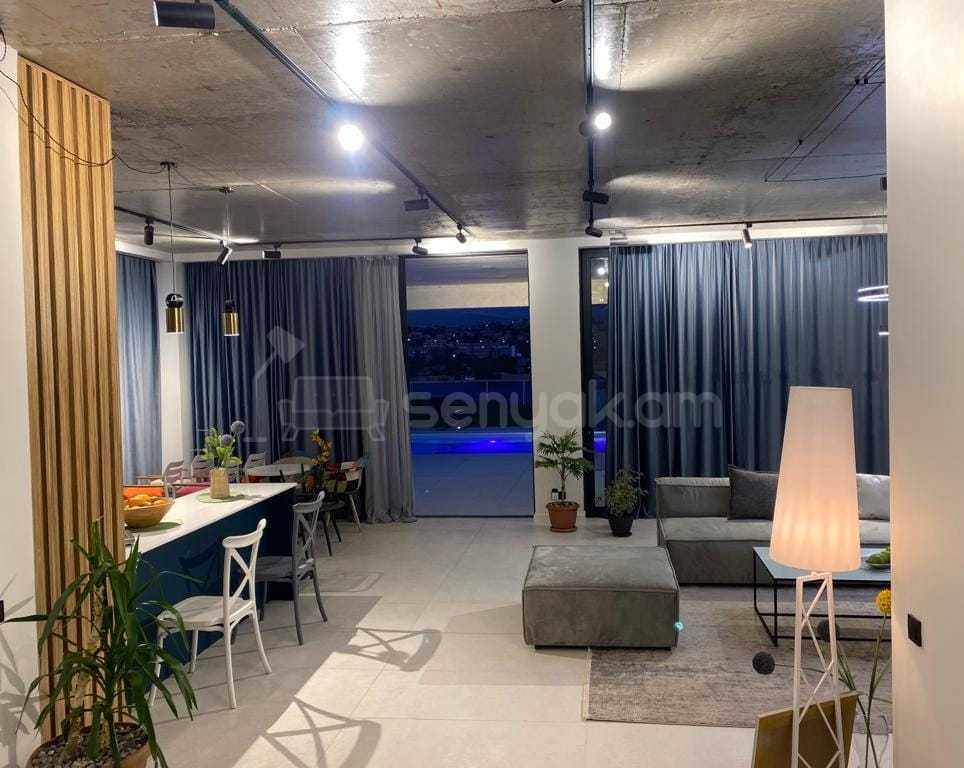 5 Սենյականոց Շքեղ Առանձնատուն, 300քմ, Լողավազանով