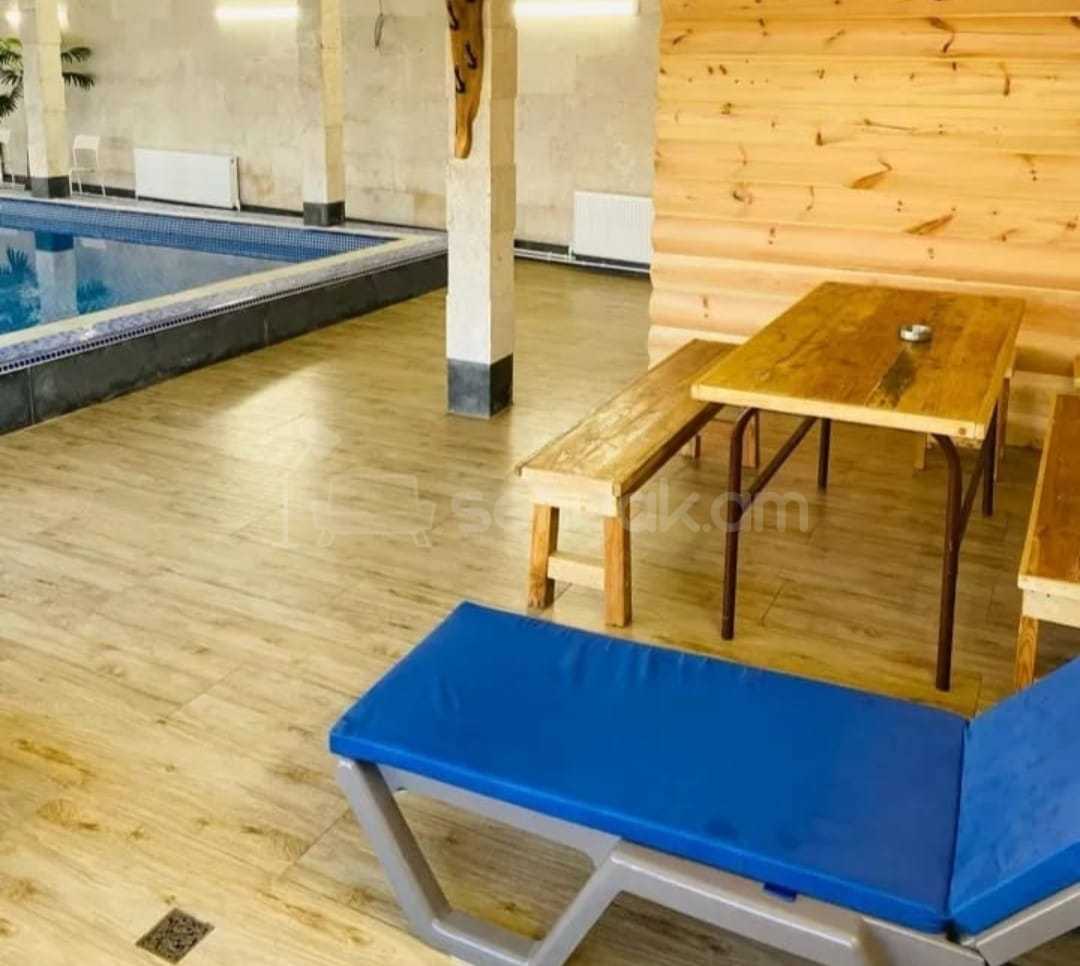 5 Սենյականոց Շքեղ Առանձնատուն, 200քմ, Լողավազանով