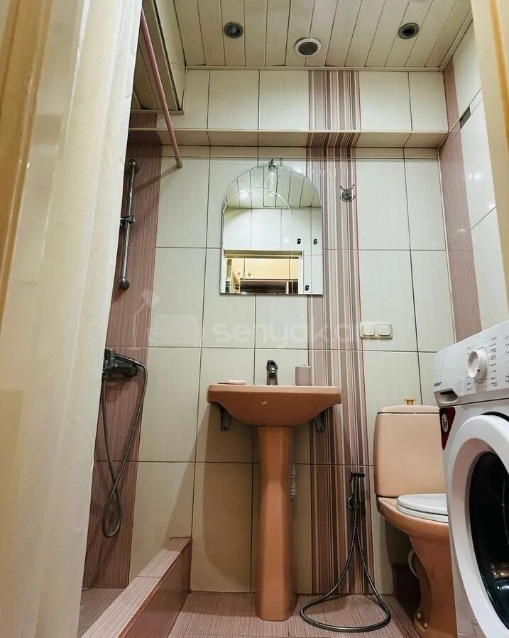 1 Սենյականոց Բնակարան, 43քմ, 5/9 հարկ, Կապիտալ Վերանորոգված, Կահավորված