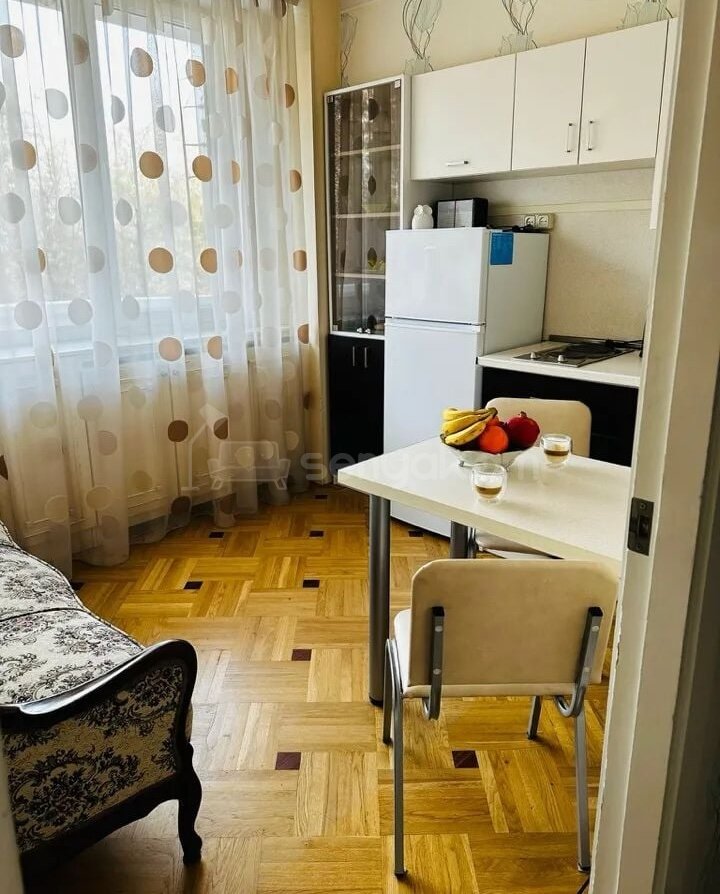 1 Սենյականոց Բնակարան, 43քմ, 5/9 հարկ, Կապիտալ Վերանորոգված, Կահավորված