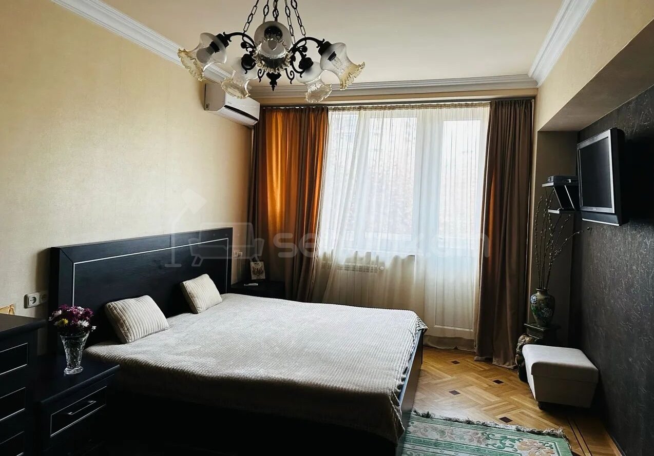 1 Սենյականոց Բնակարան, 43քմ, 5/9 հարկ, Կապիտալ Վերանորոգված, Կահավորված