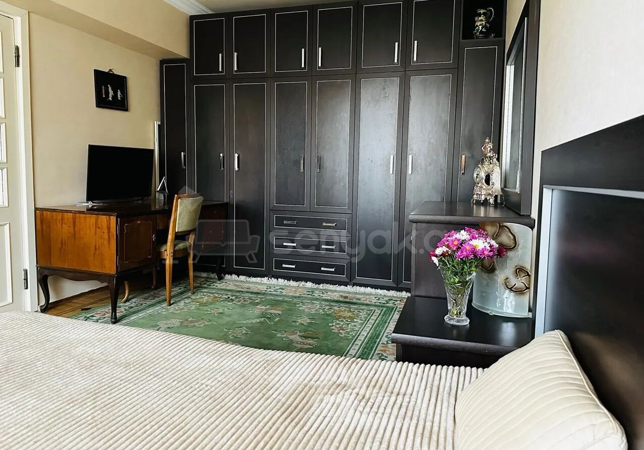 1 Սենյականոց Բնակարան, 43քմ, 5/9 հարկ, Կապիտալ Վերանորոգված, Կահավորված