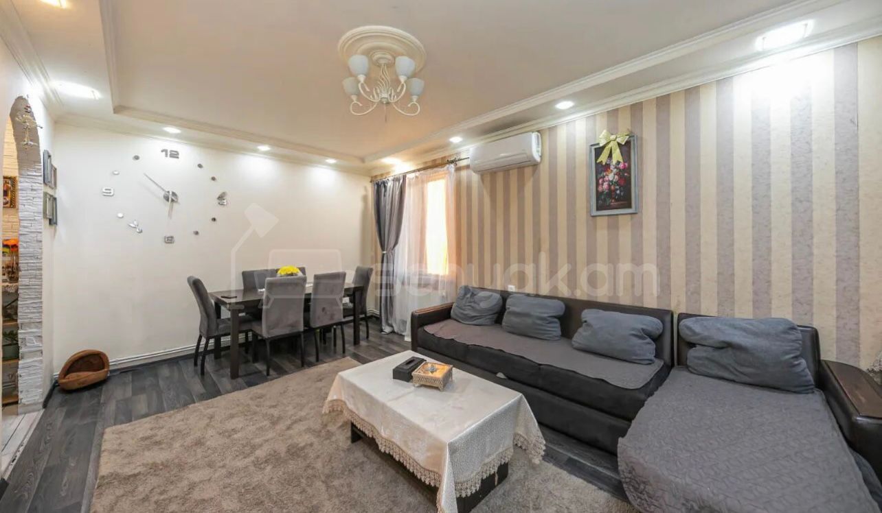 3 Սենյականոց Բնակարան, 65քմ, 8/9 հարկ, Կապիտալ Վերանորոգված