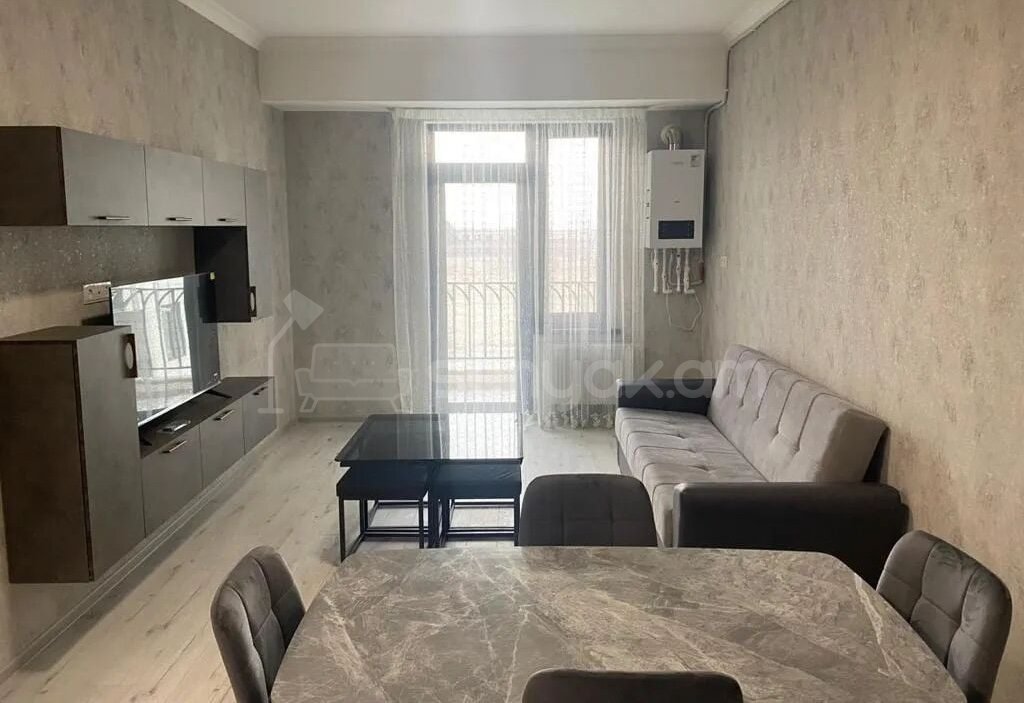 2 Սենյականոց Բնակարան, 55քմ, 4/10 հարկ, Դիզայներական Վերանորոգված