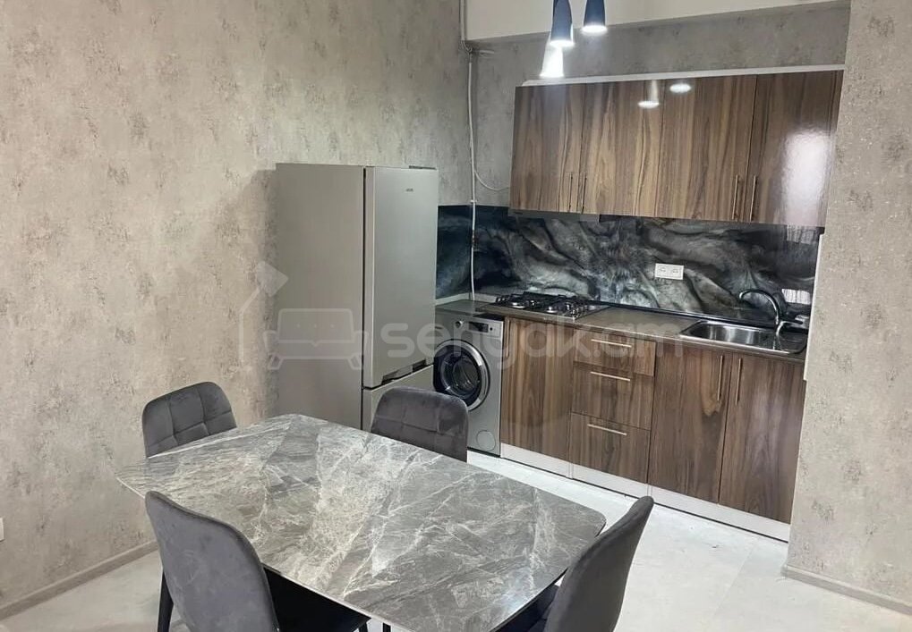 2 Սենյականոց Բնակարան, 55քմ, 4/10 հարկ, Դիզայներական Վերանորոգված