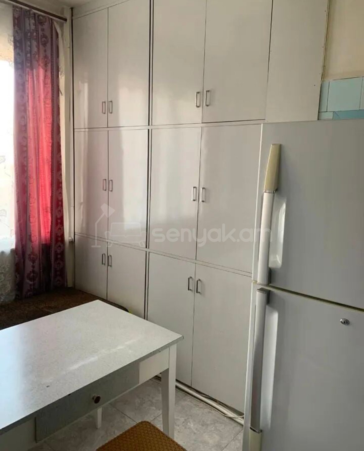 3 Սենյականոց Բնակարան, 92քմ, 4/10 հարկ, Նորմալ Վիճակում