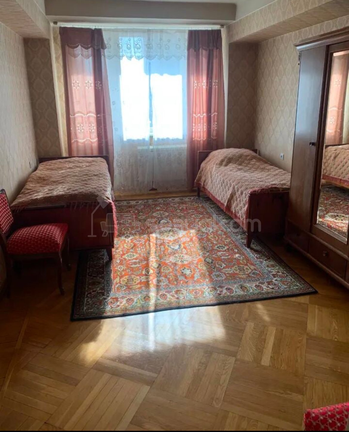 3 Սենյականոց Բնակարան, 92քմ, 4/10 հարկ, Նորմալ Վիճակում