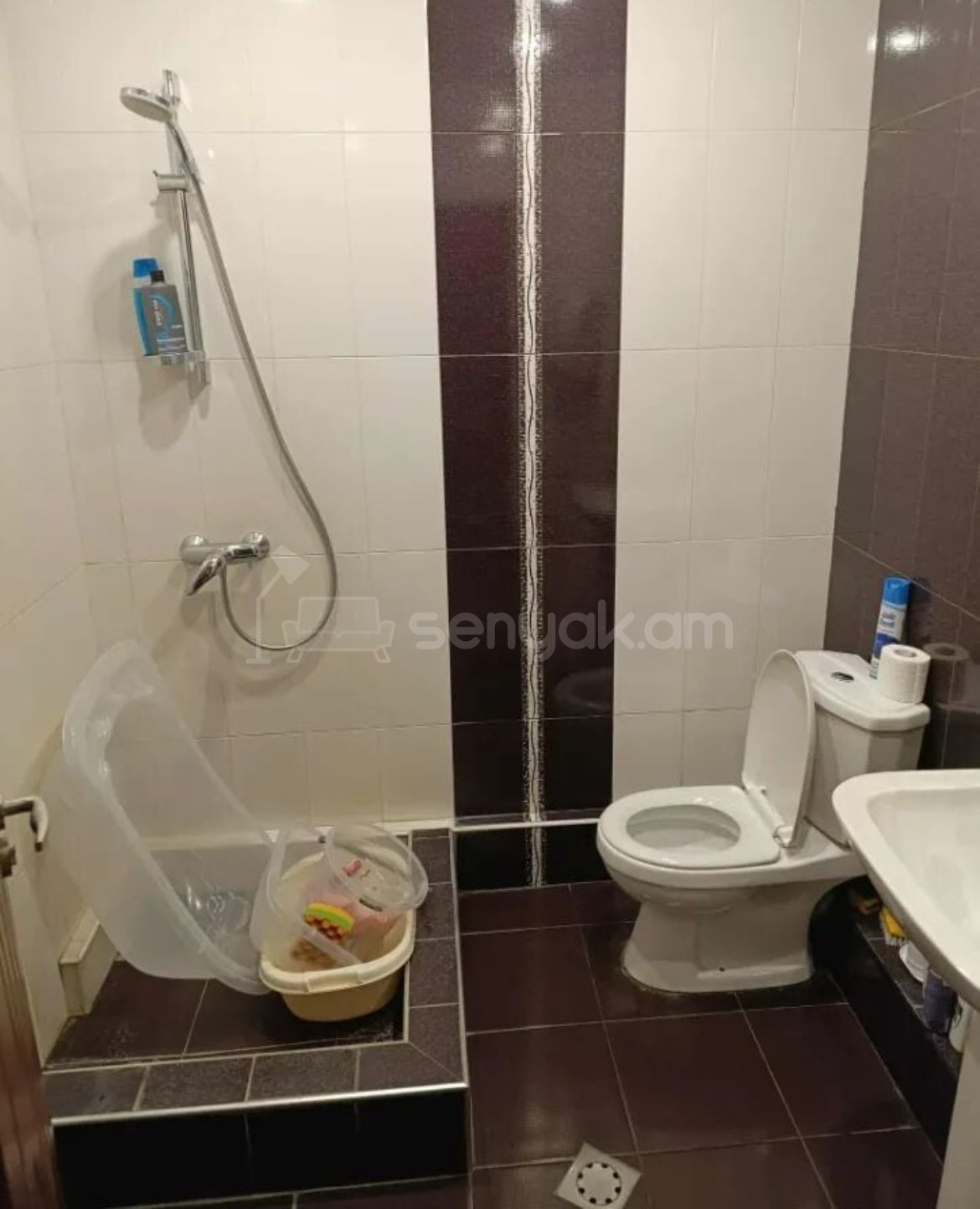 2 Սենյականոց Բնակարան, 50քմ, 3/13 հարկ, Նորմալ Վիճակում