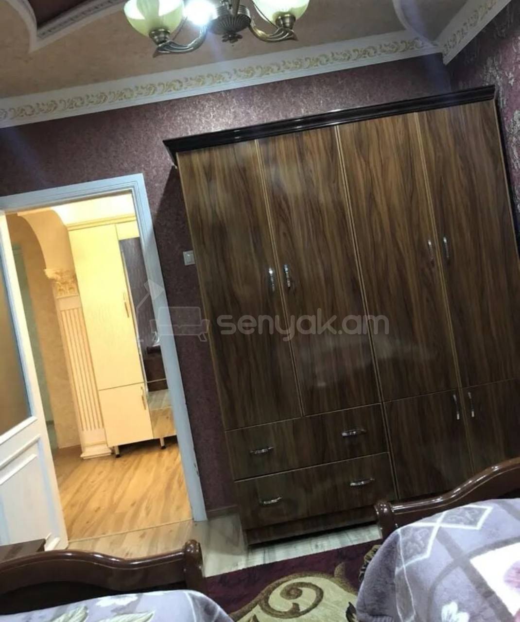 3 Սենյականոց Բնակարան Քարե Շենքում, 78քմ, 2/9 հարկ, Նորմալ Վիճակում, Կահավորված