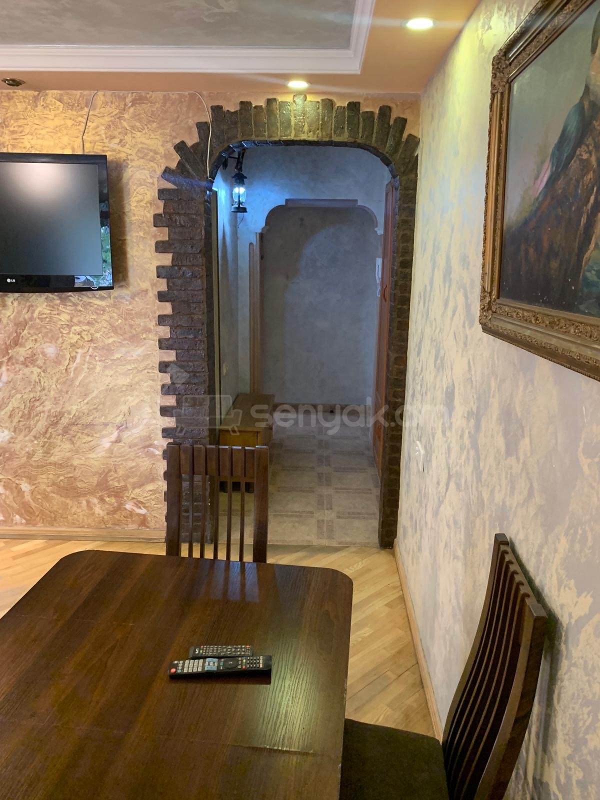 2 Սենյականոց Բնակարան Քարե Շենքում, 68քմ, 4/5 հարկ, Կապիտալ Վերանորոգված, Կահավորված, Արևկող