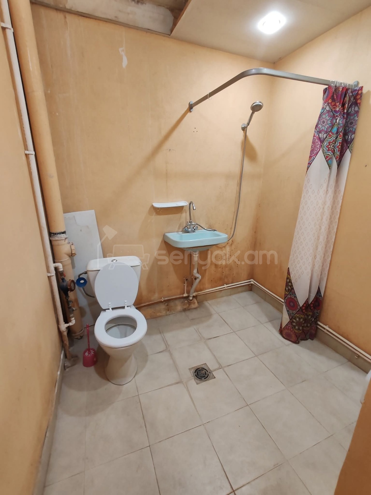 2 Սենյականոց Բնակարան, 50քմ, 3/9 հարկ, Նորմալ Վիճակում