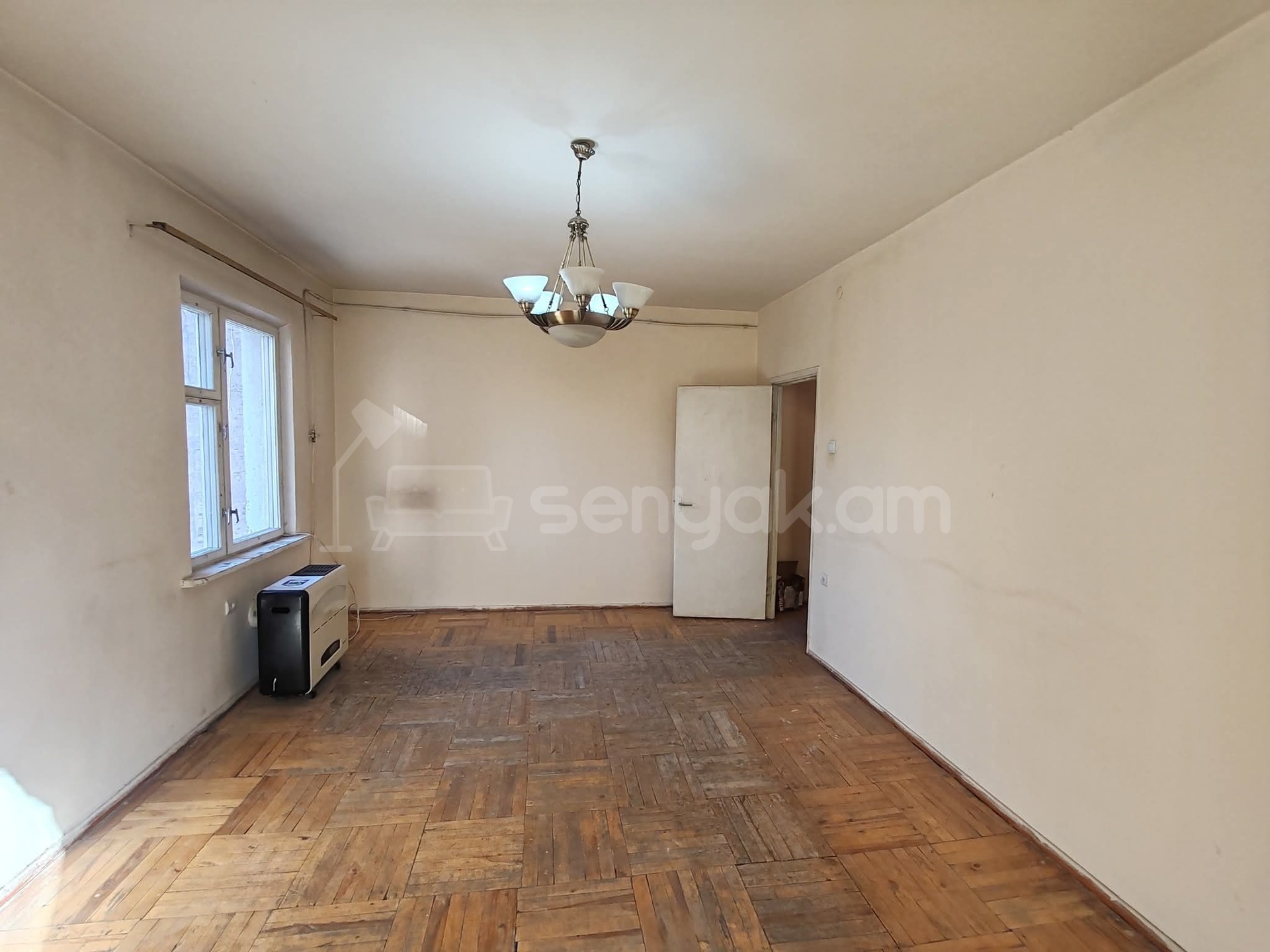 2 Սենյականոց Բնակարան, 50քմ, 3/9 հարկ, Նորմալ Վիճակում