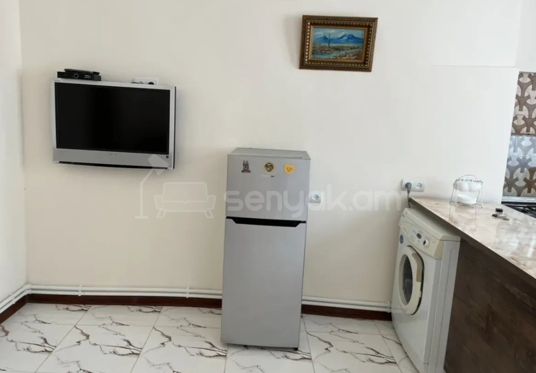 2 Սենյականոց Սեփական Տուն, 70քմ, Կապիտալ Վերանորոգված, Կահավորված