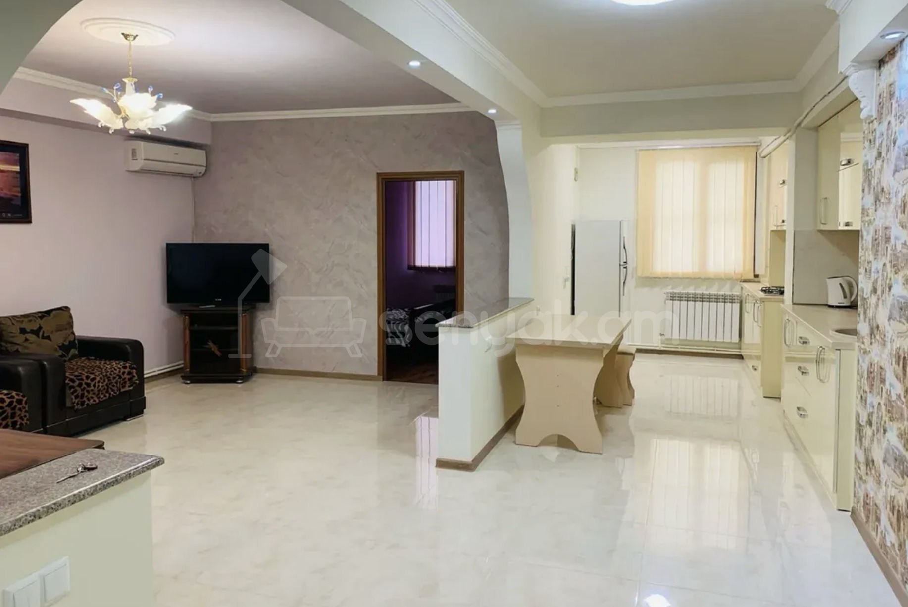 3 Սենյականոց Բնակարան Քարե Շենքում, 78քմ, 2/9 հարկ, Կապիտալ Վերանորոգված, Կահավորված