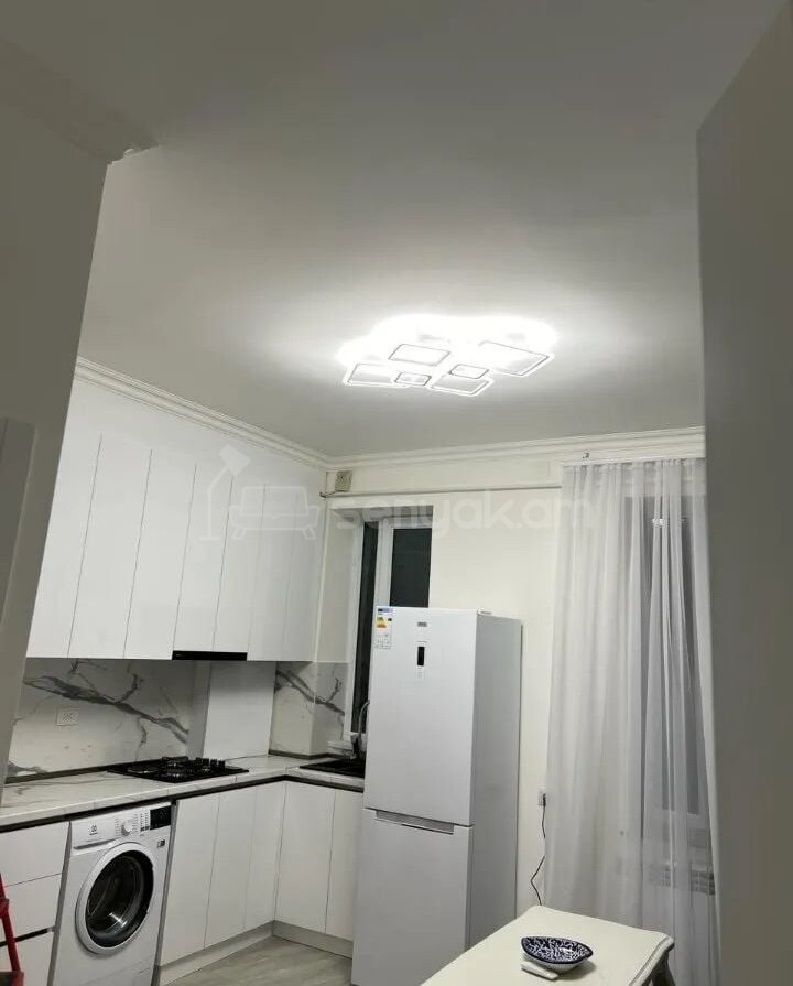 2 Սենյականոց Բնակարան Քարե Շենքում, 43քմ, 2/2 հարկ, Կապիտալ Վերանորոգված, Կահավորված