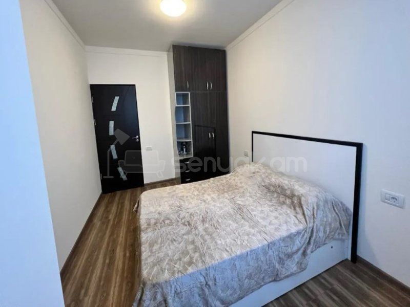 3 Սենյականոց Բնակարան Քարե Շենքում, 75քմ, 1/5 հարկ, Կապիտալ Վերանորոգված, Կահավորված, Արևկող