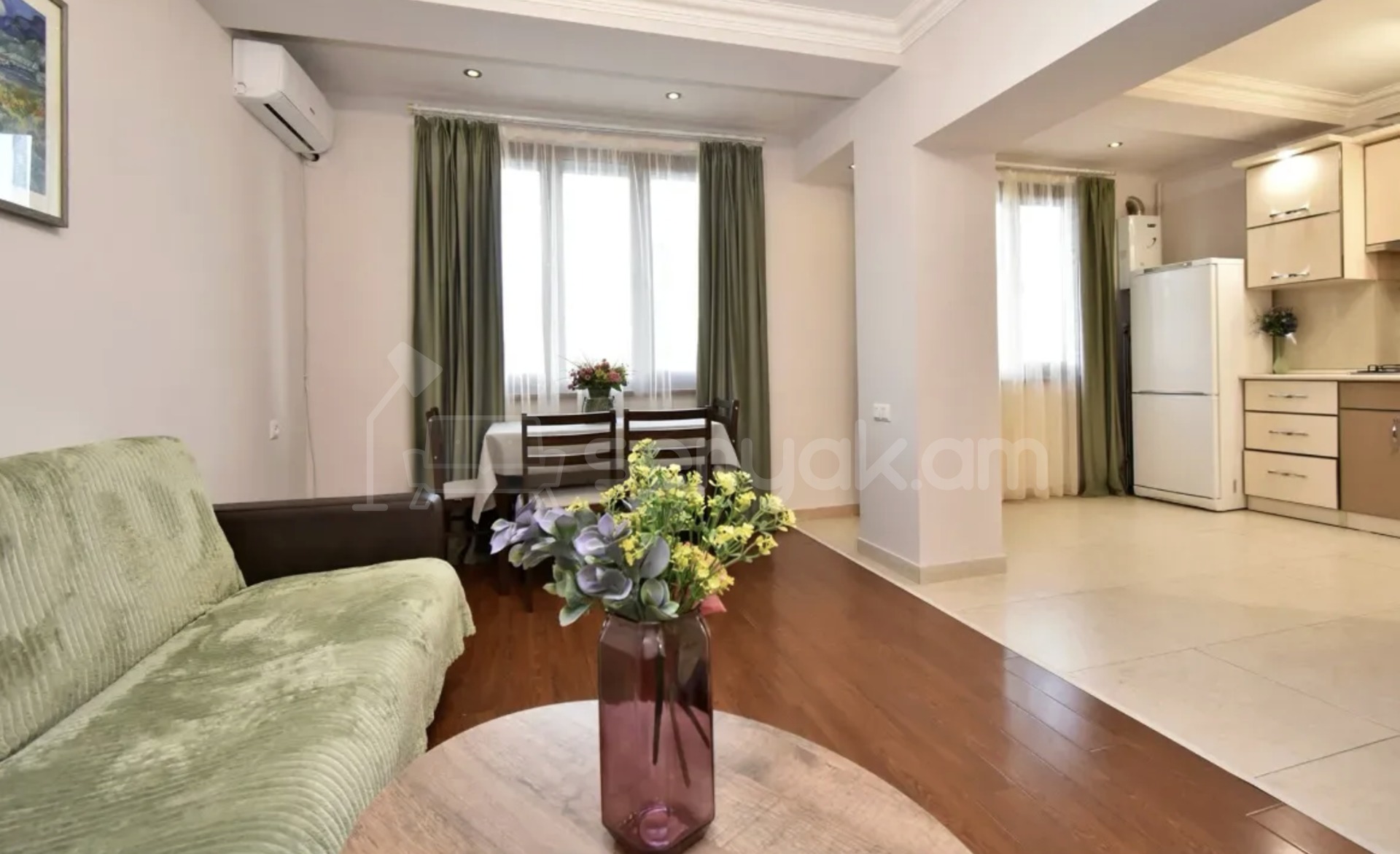 2 Սենյականոց Բնակարան, 45քմ, 7/11 հարկ, Դիզայներական Վերանորոգված, Կահավորված, Արևկող