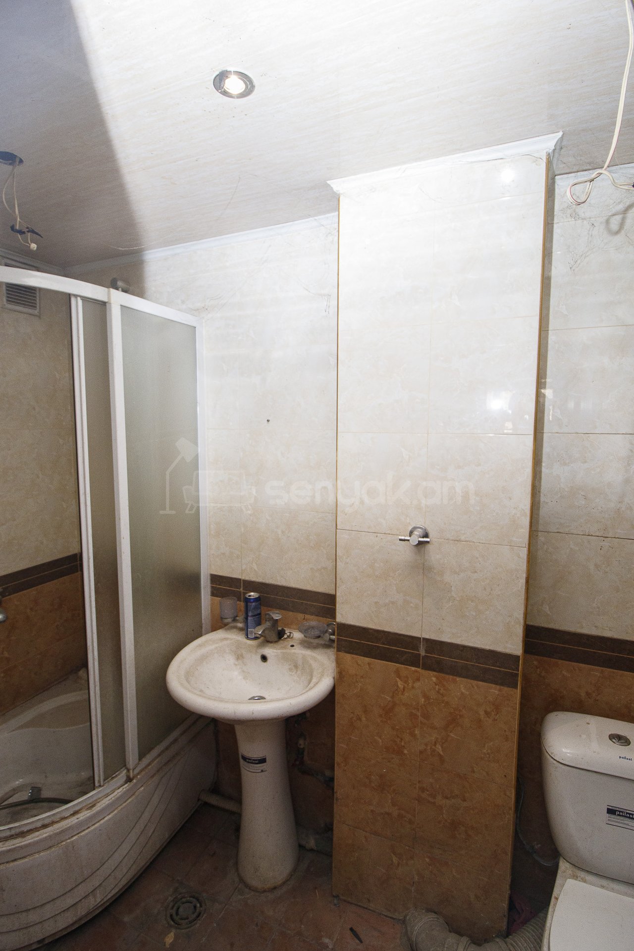 2 Սենյականոց Բնակարան, 65քմ, 8/16 հարկ, Պետական Վիճակում