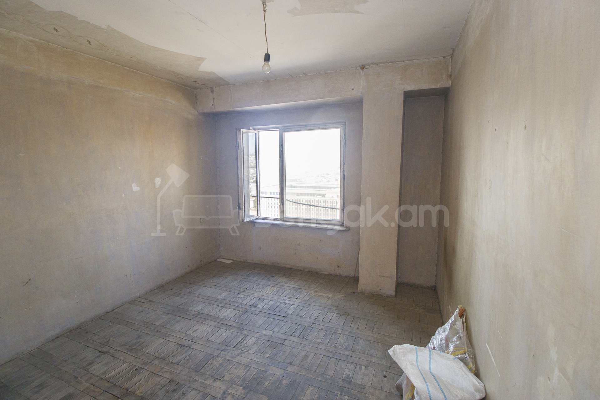 2 Սենյականոց Բնակարան, 65քմ, 8/16 հարկ, Պետական Վիճակում