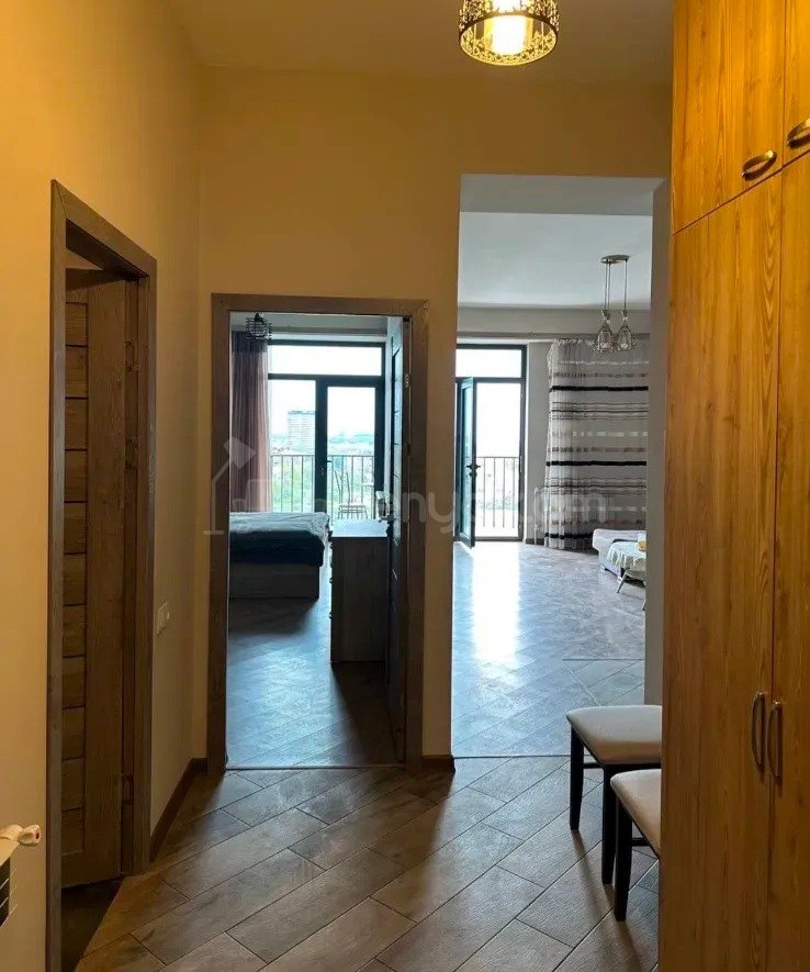 2 Սենյականոց Բնակարան Նորակառույցում, 65քմ, 10/16 հարկ, Դիզայներական Վերանորոգված