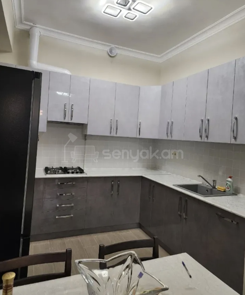 2 Սենյականոց Բնակարան Նորակառույցում, 55քմ, 8/18 հարկ, Կապիտալ Վերանորոգված, Կահավորված