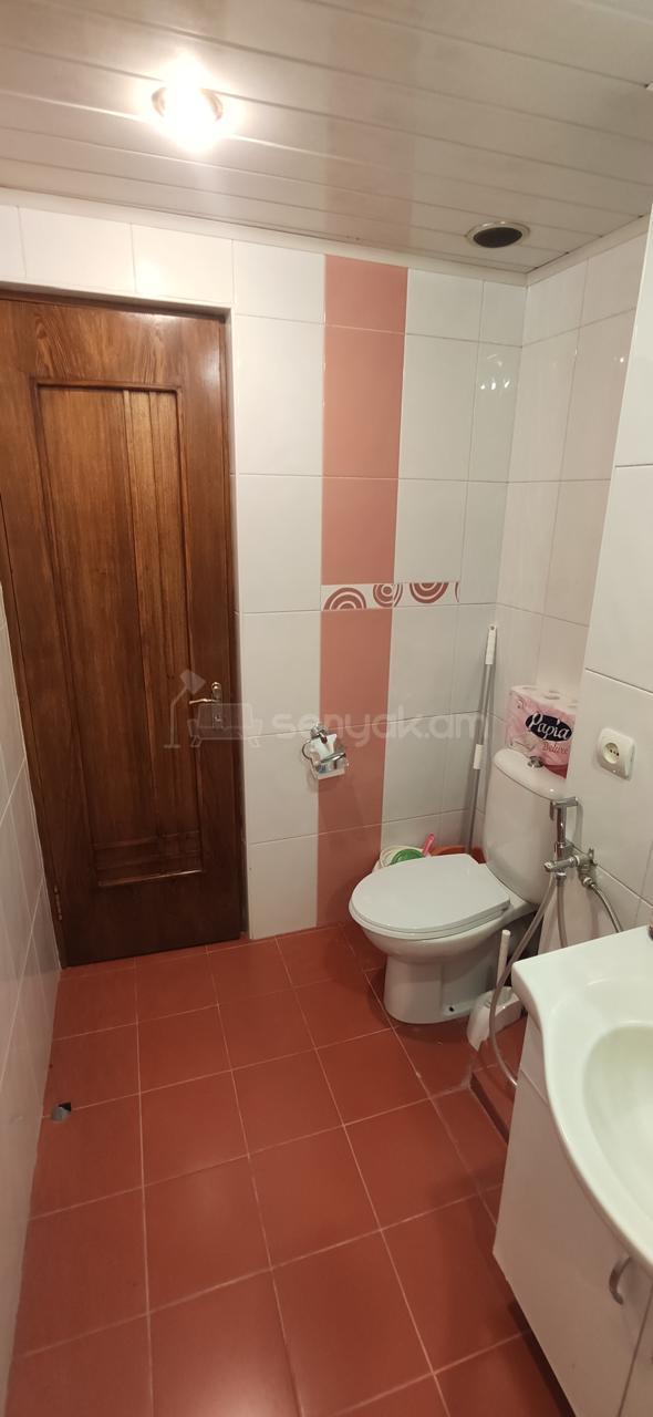 3 Սենյականոց Բնակարան, 73քմ, 5/9 հարկ, Կապիտալ Վերանորոգված