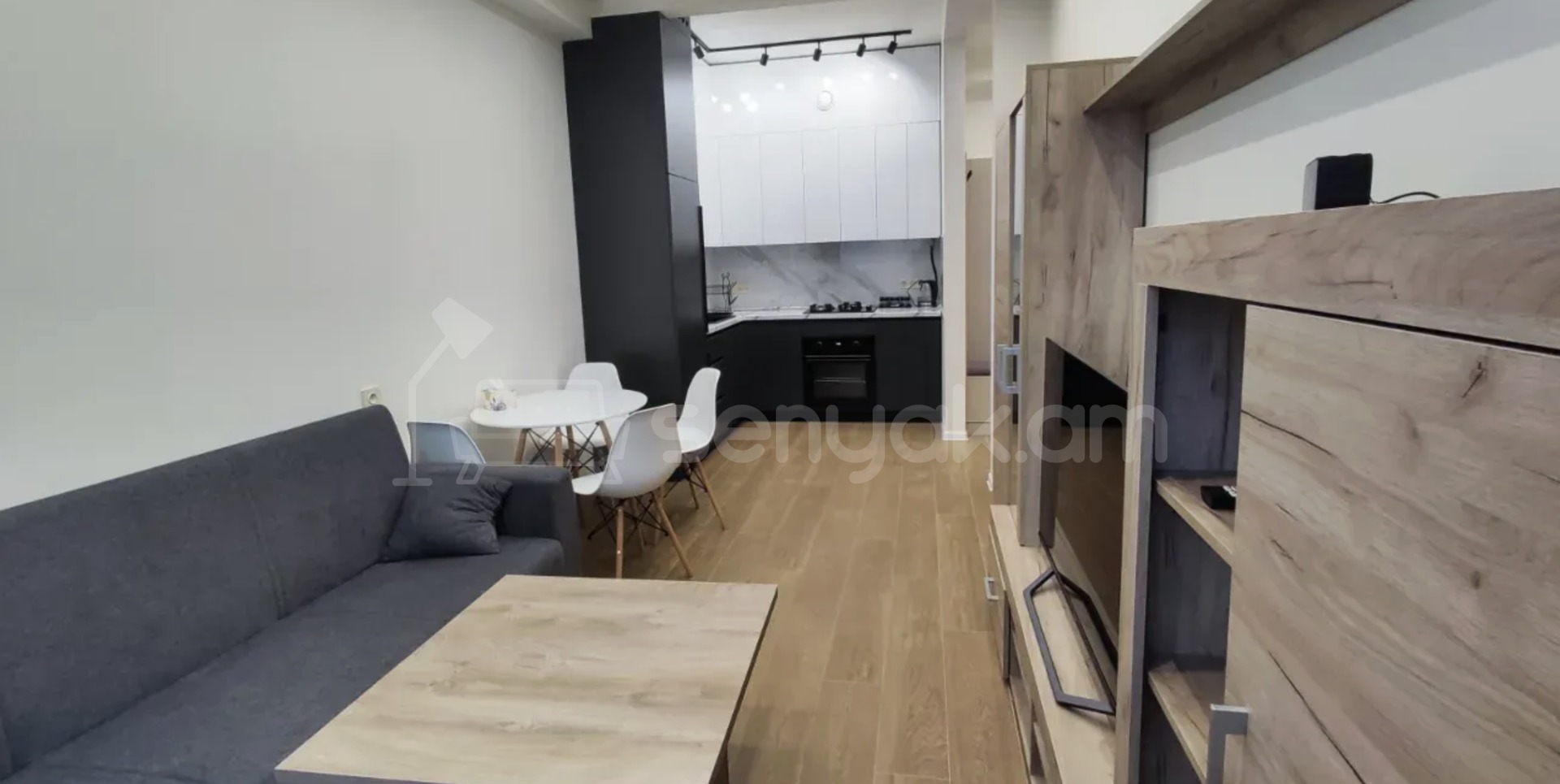 2 Սենյականոց Բնակարան Նորակառույցում, 50քմ, 3/8 հարկ, Դիզայներական Վերանորոգված, Կահավորված