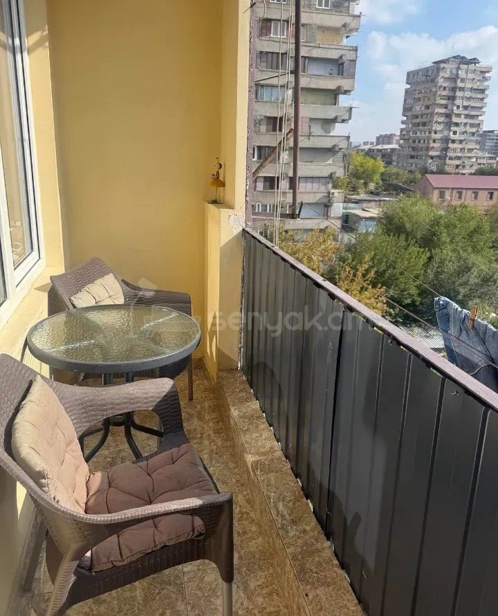 1 Սենյականոց Բնակարան, 43քմ, 6/9 հարկ, Կապիտալ Վերանորոգված