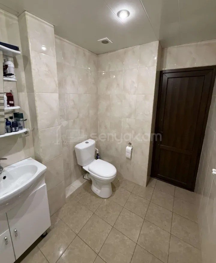 3 Սենյականոց Բնակարան, 80քմ, 8/9 հարկ, Կապիտալ Վերանորոգված