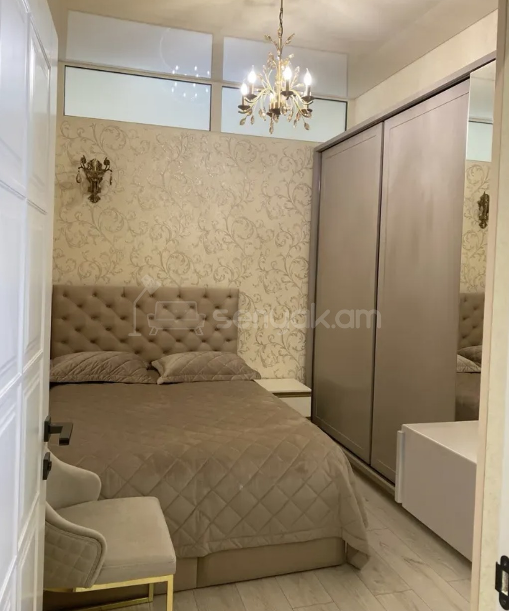 3 Սենյականոց Բնակարան Նորակառույցում, 74քմ, 14/18 հարկ, Դիզայներական Վերանորոգված, Կահավորված