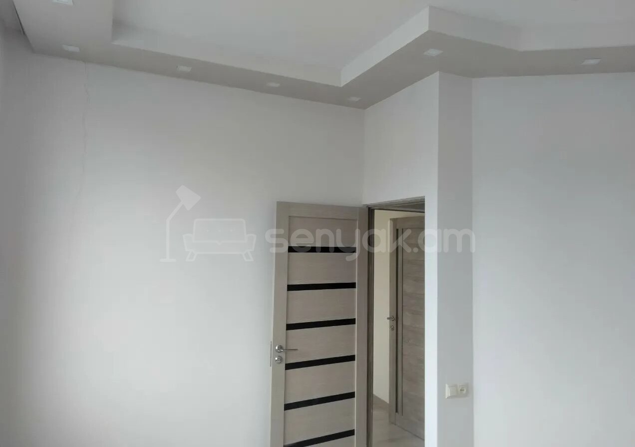 4 Սենյականոց Բնակարան, 103քմ, 4/4 հարկ, Կապիտալ Վերանորոգված