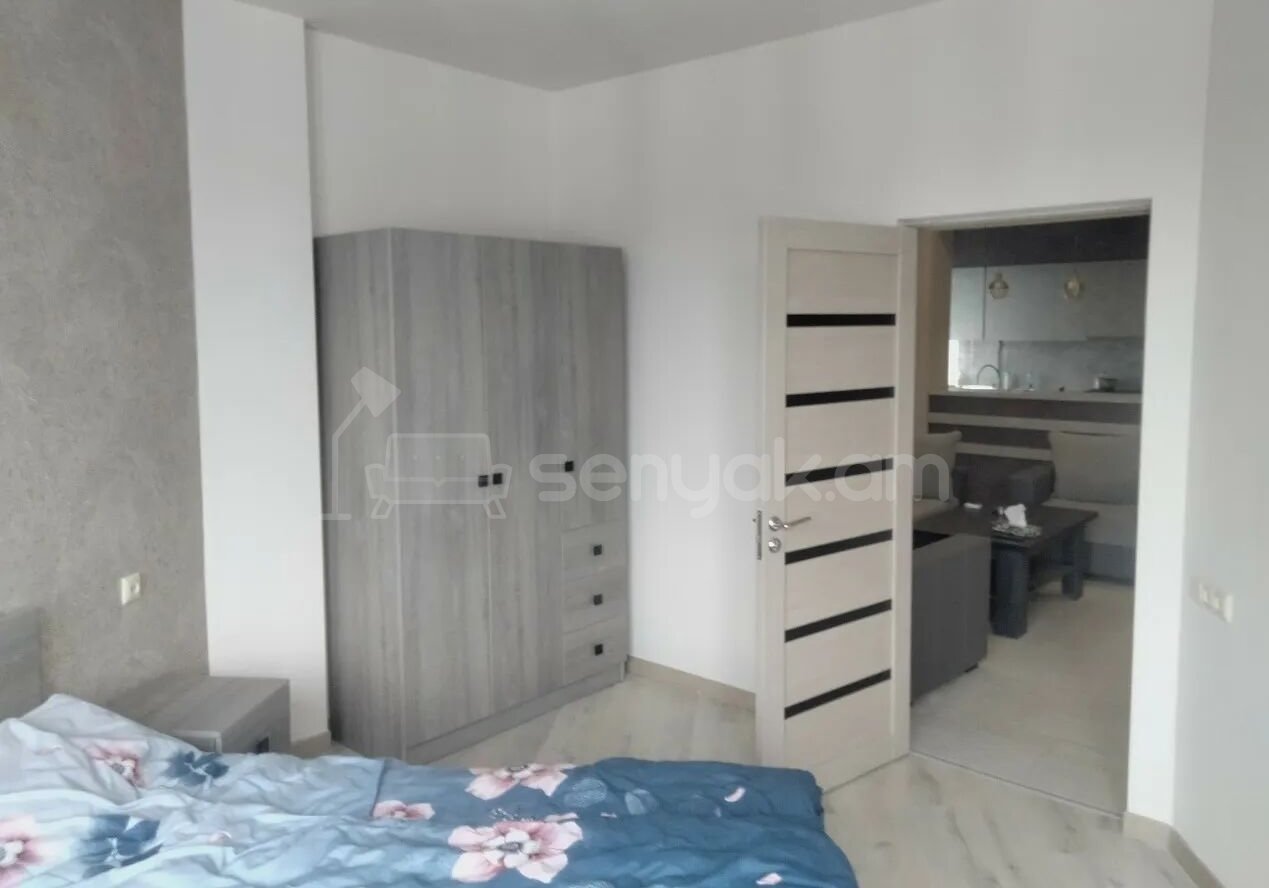 4 Սենյականոց Բնակարան, 103քմ, 4/4 հարկ, Կապիտալ Վերանորոգված