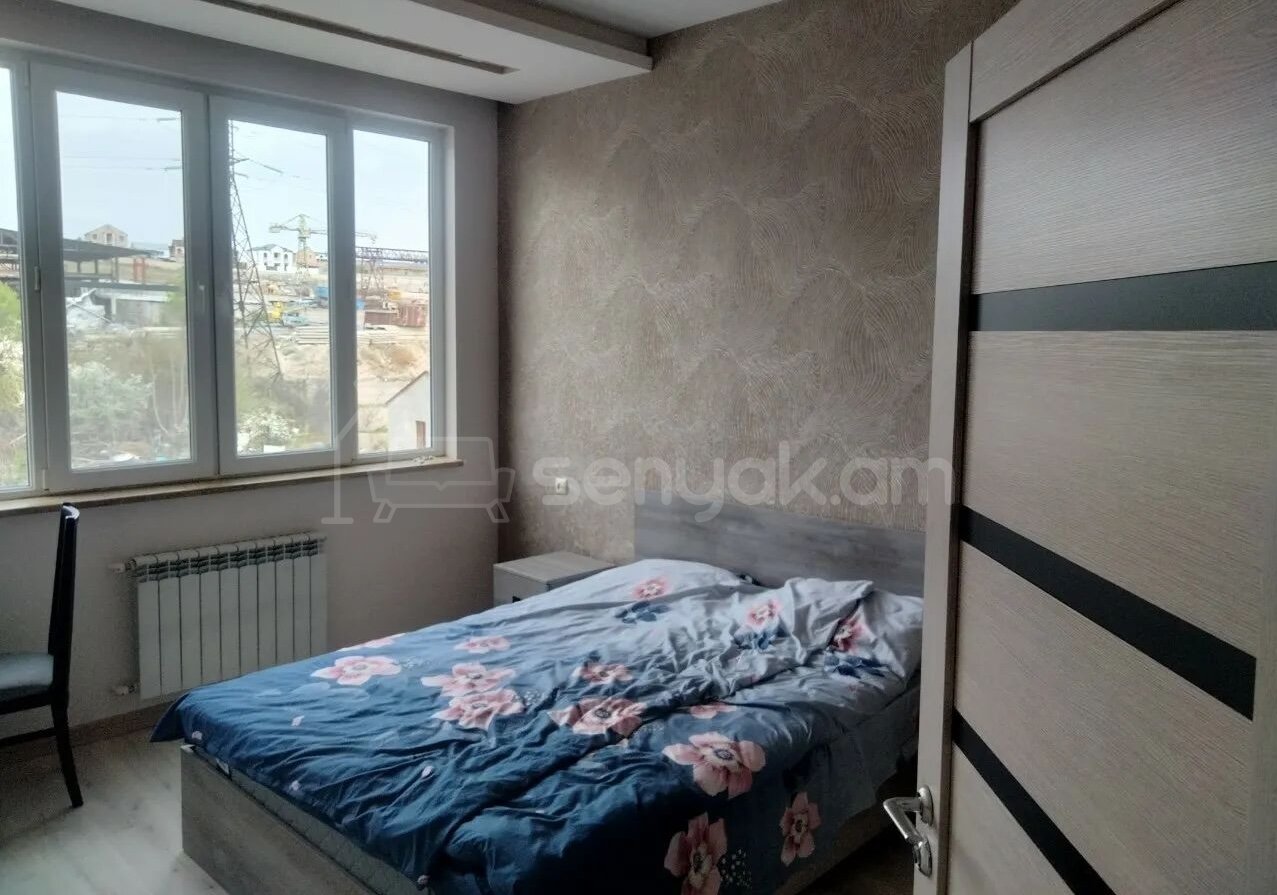 4 Սենյականոց Բնակարան, 103քմ, 4/4 հարկ, Կապիտալ Վերանորոգված