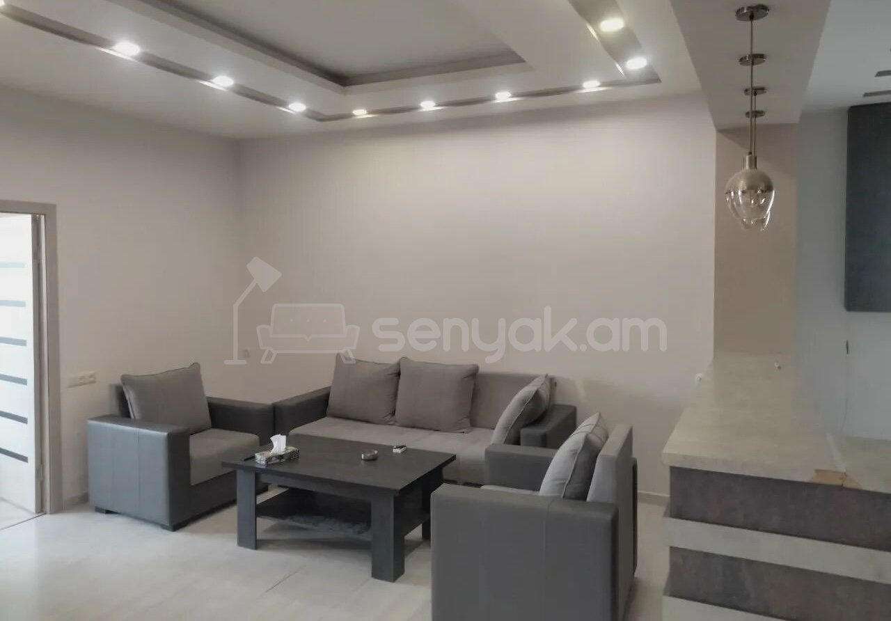 4 Սենյականոց Բնակարան, 103քմ, 4/4 հարկ, Կապիտալ Վերանորոգված