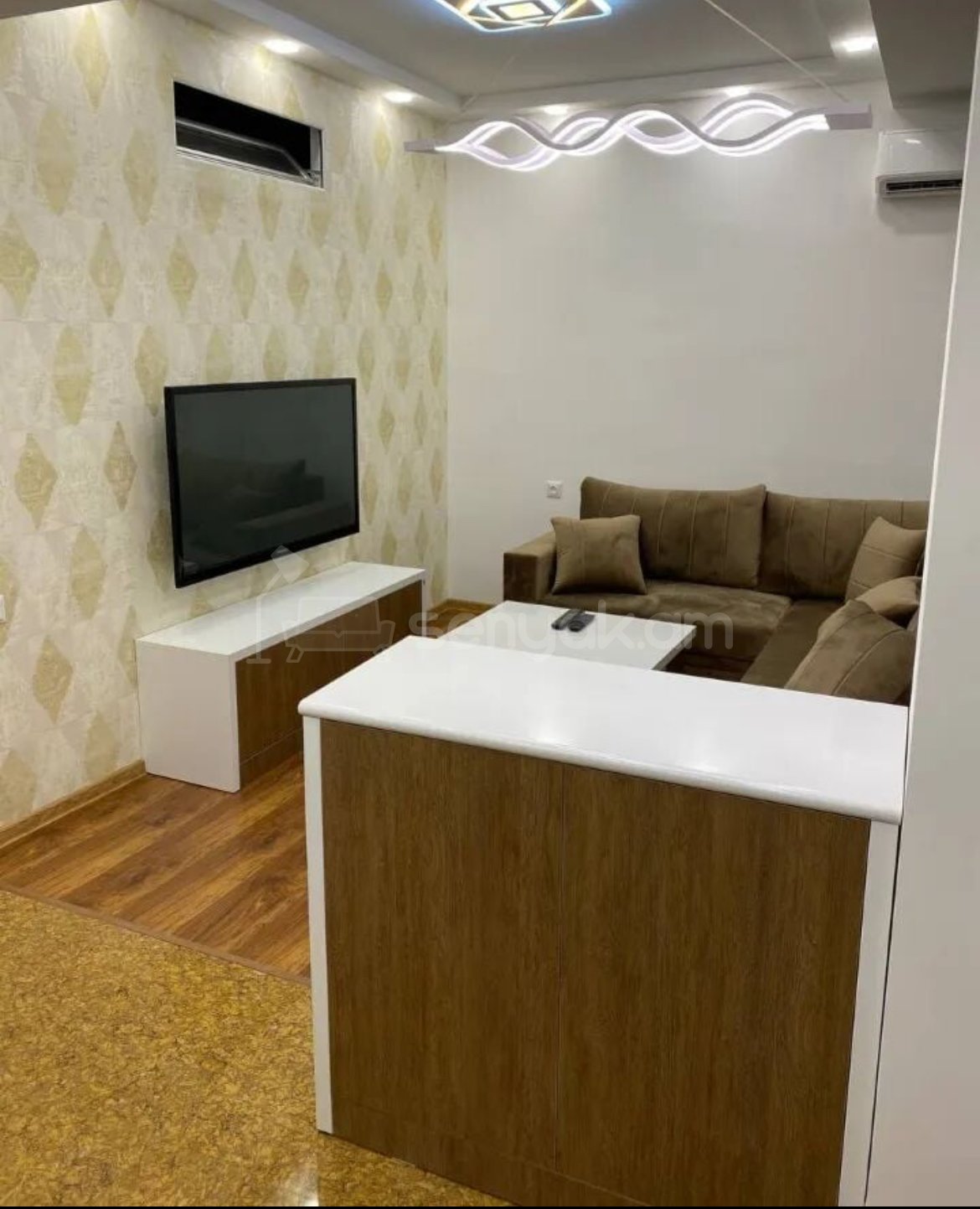 2 Սենյականոց Բնակարան, 50քմ, 9/10 հարկ, Կապիտալ Վերանորոգված, Կահավորված, Արևկող